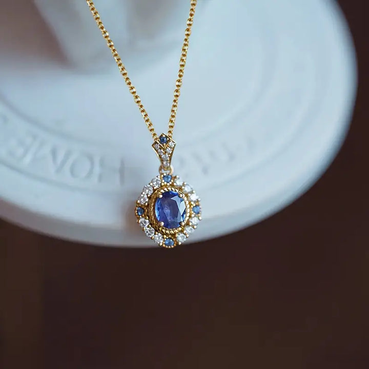 Jesmira Duskraine Necklace | Gold