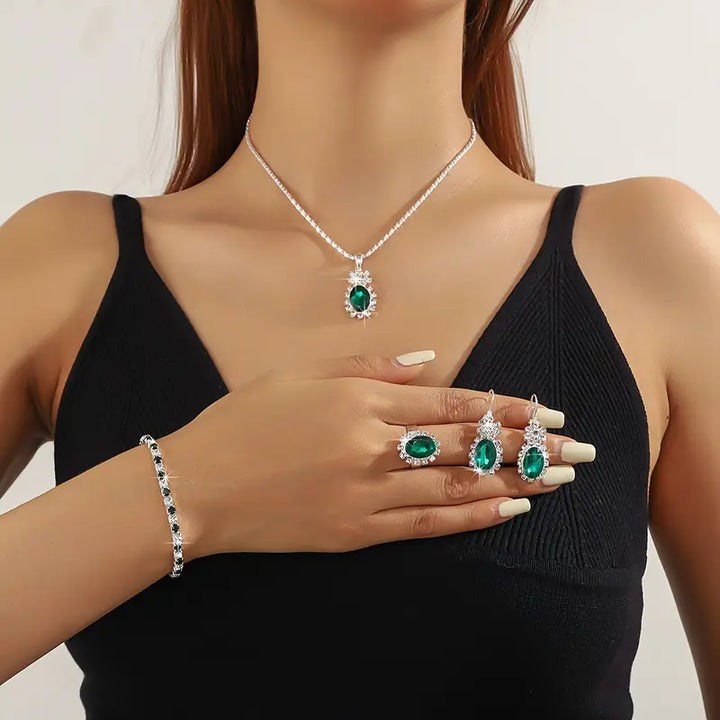 Seloria Grevalyn Jewelry Set | White Gold