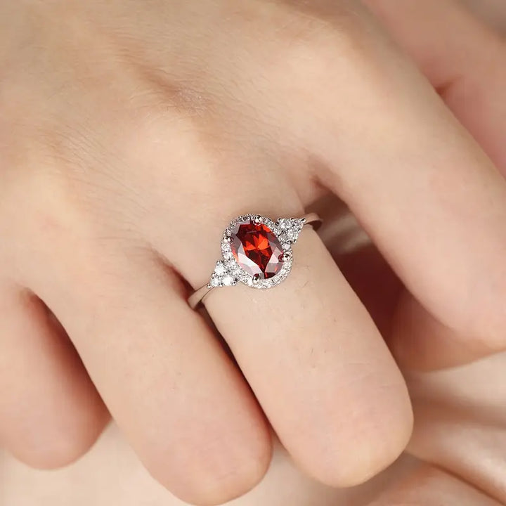Kirelle Emberlain Ring | White Gold