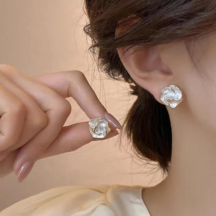 Pearl Flower Earrings