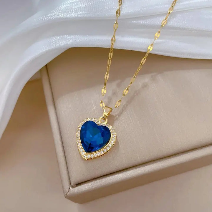 Jaselle Vireyne Necklace | Gold