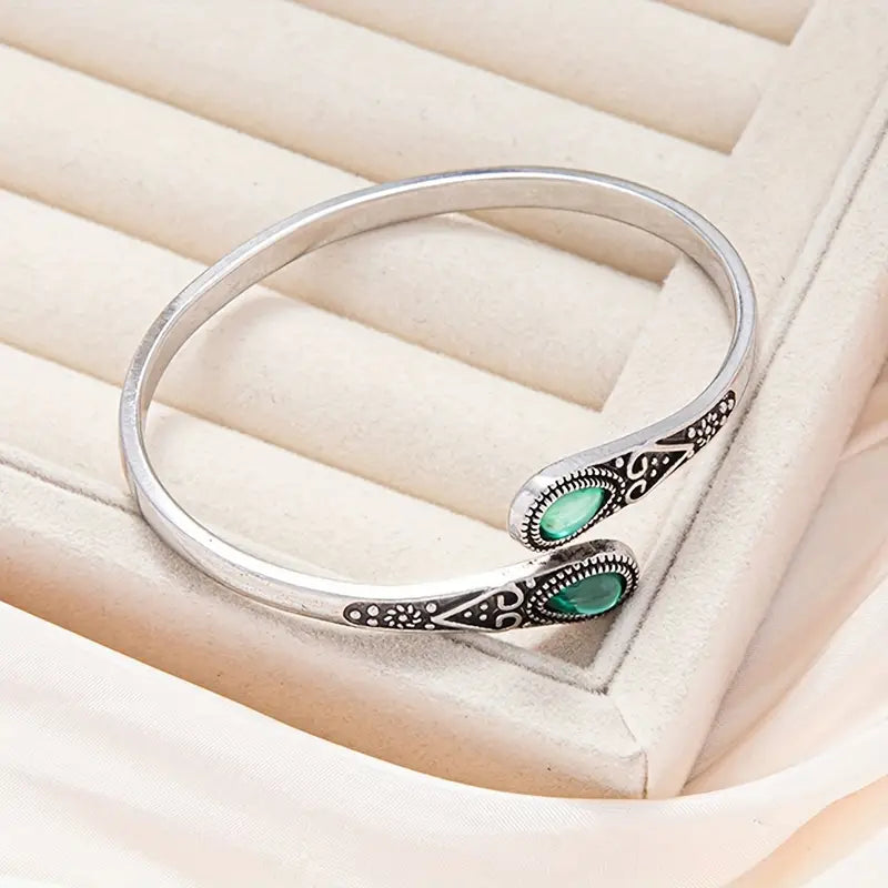 Esmeralda Devereux Bracelet | White Gold