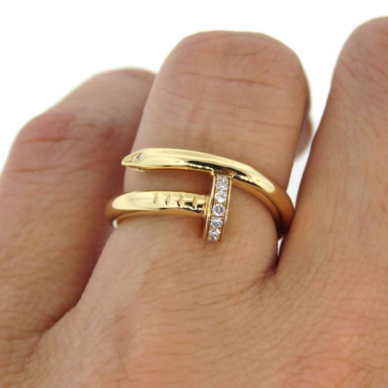 Deluxe Ring