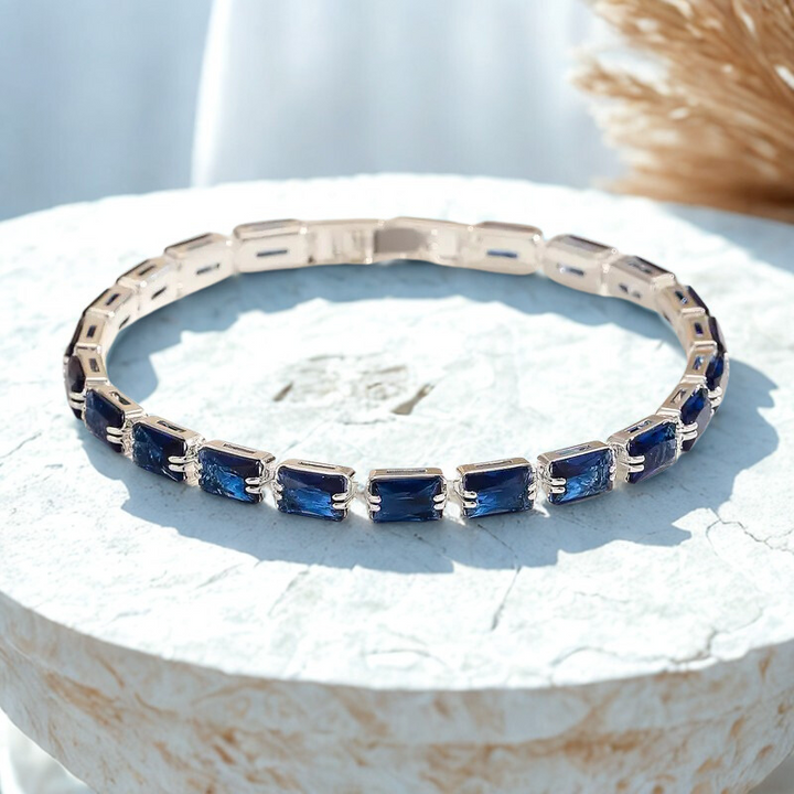 Mireda Thalindra Bracelet | White Gold