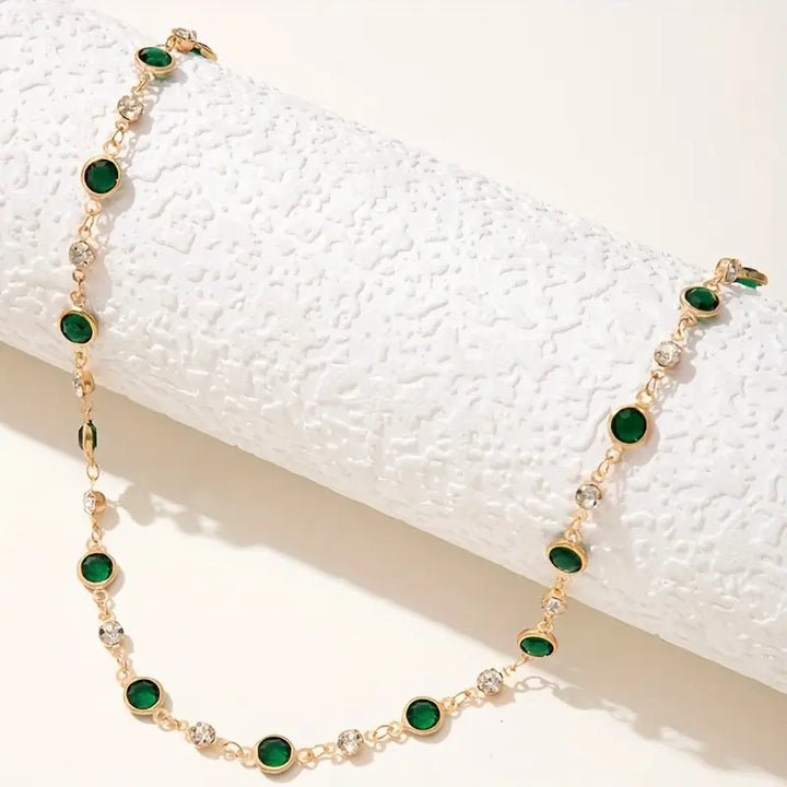 Elira Vescari Necklace | Gold