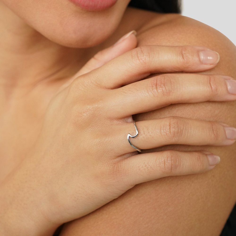 Imari Silver Wave Ring